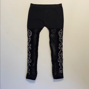 Black leggings with detail design